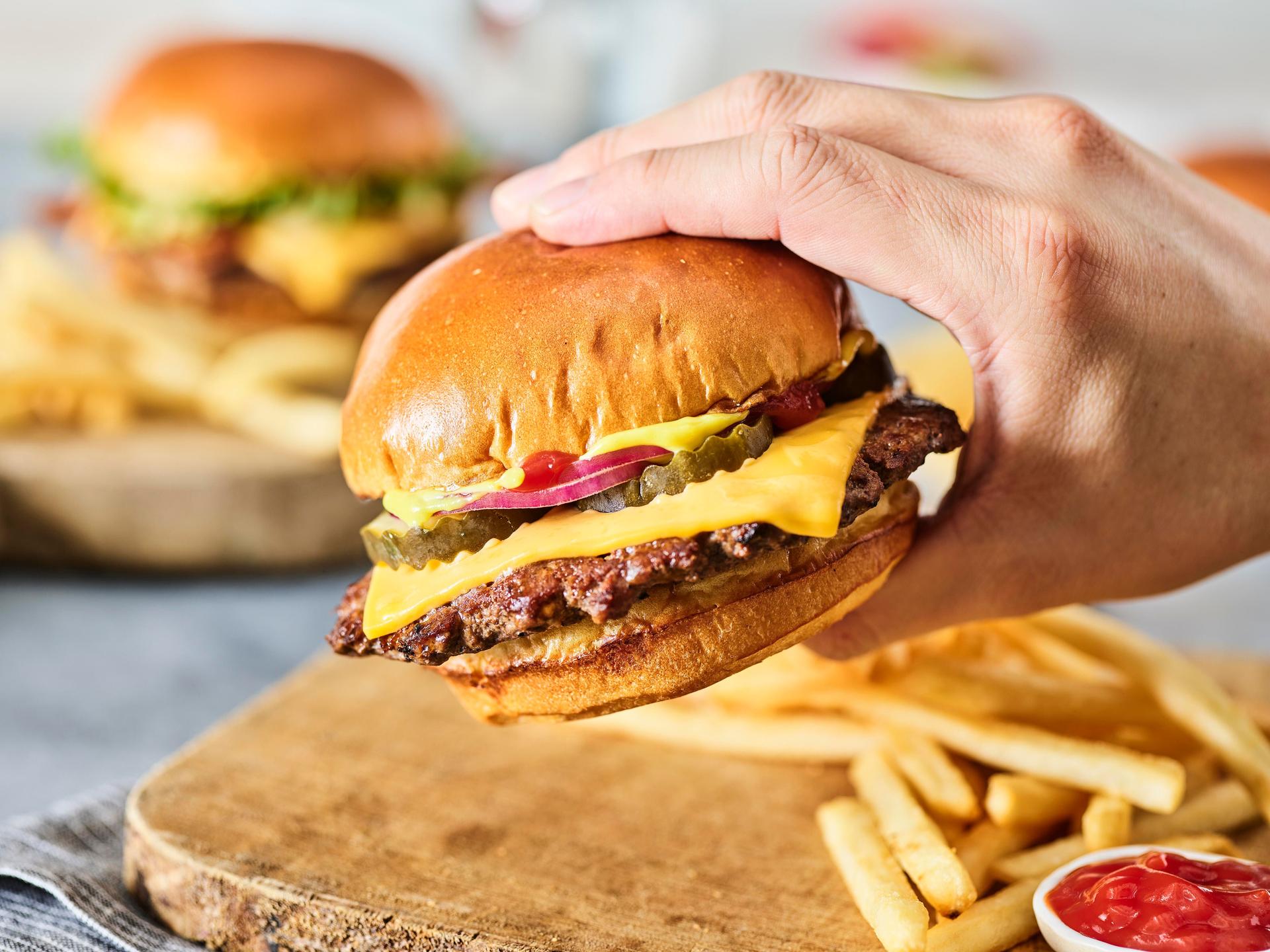 Jollibee Angus Cheeseburger