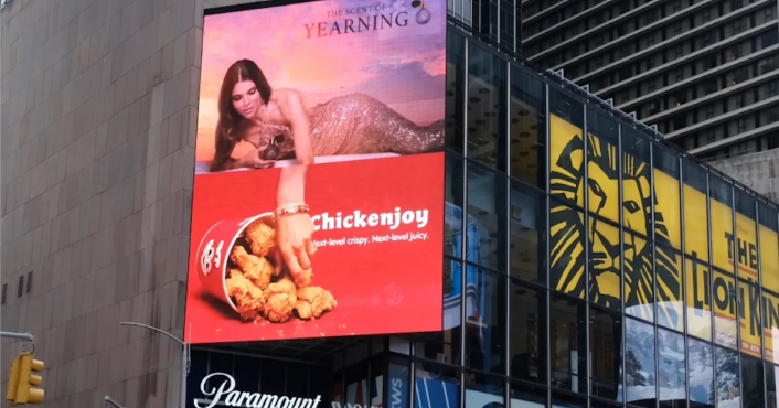 AdWeek - Jollibee's Chicken Ads Look So Tasty, Other Billboards Can't Resist!